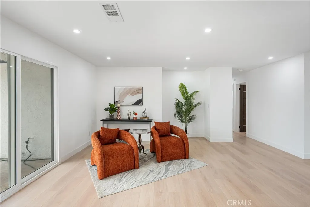 8771 La Grand Avenue, Garden Grove, California 92841 home-pic-9